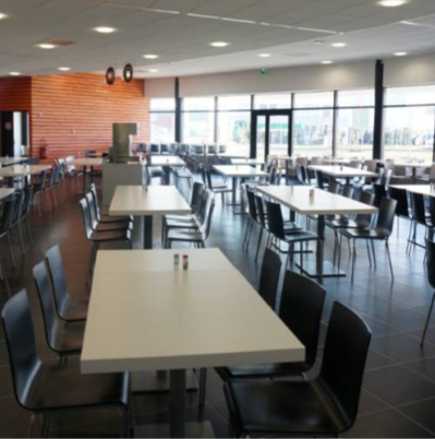 Sur le site de Saint-Beauzire, un restaurant inter-entreprises fournit chaque jour plus de 450 repas. Les sociétés qui le souhaitent peuvent abonder au prix des repas mais le restaurant est ouvert à tous les salariés du Biopôle Clermont-Limagne. [...]