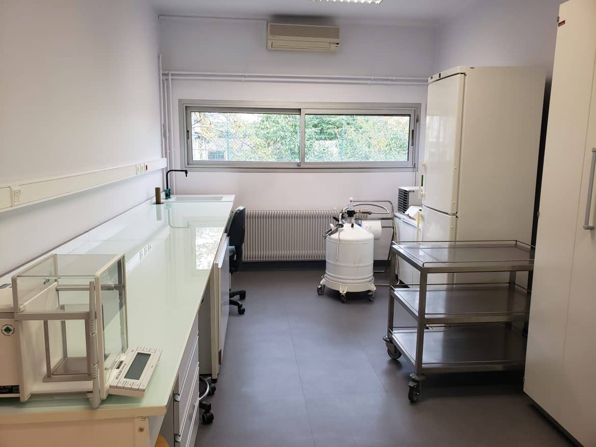 Start-up laboratories